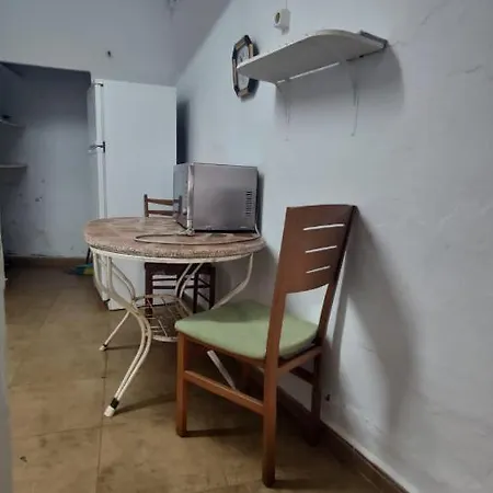 Casa En Pueblo De *